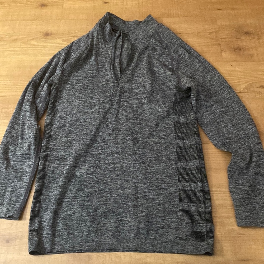 NWOT Kyodan Men’s Half Zip Sweater